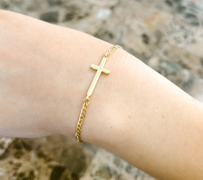 B46 CROSS BRACELET 18KGF