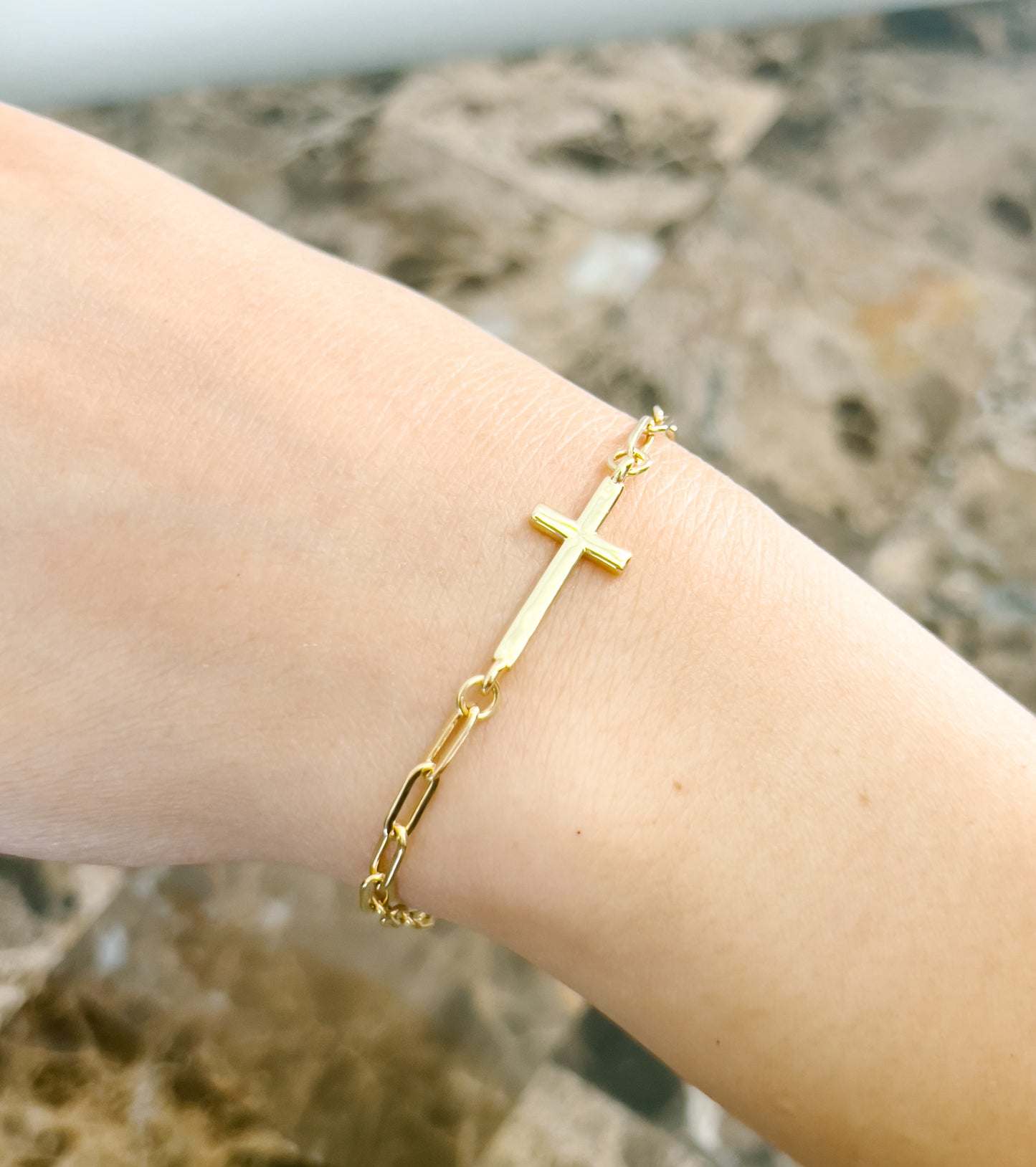 B46 CROSS BRACELET 18KGF